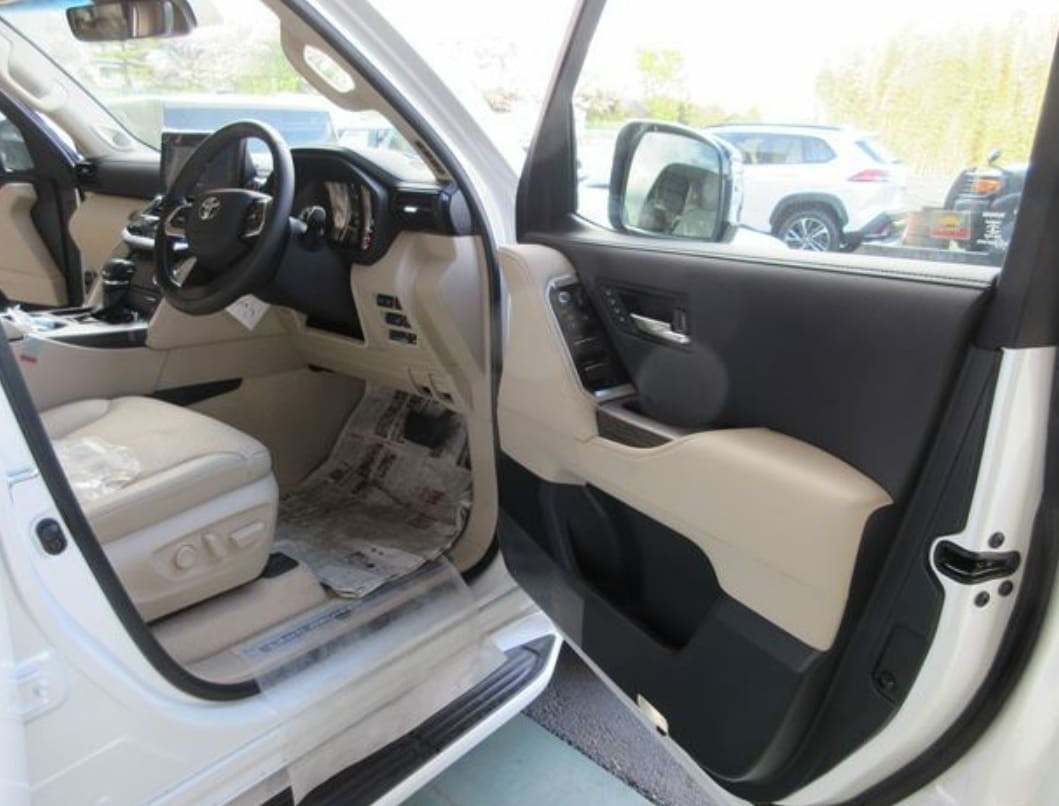 Land Cruiser