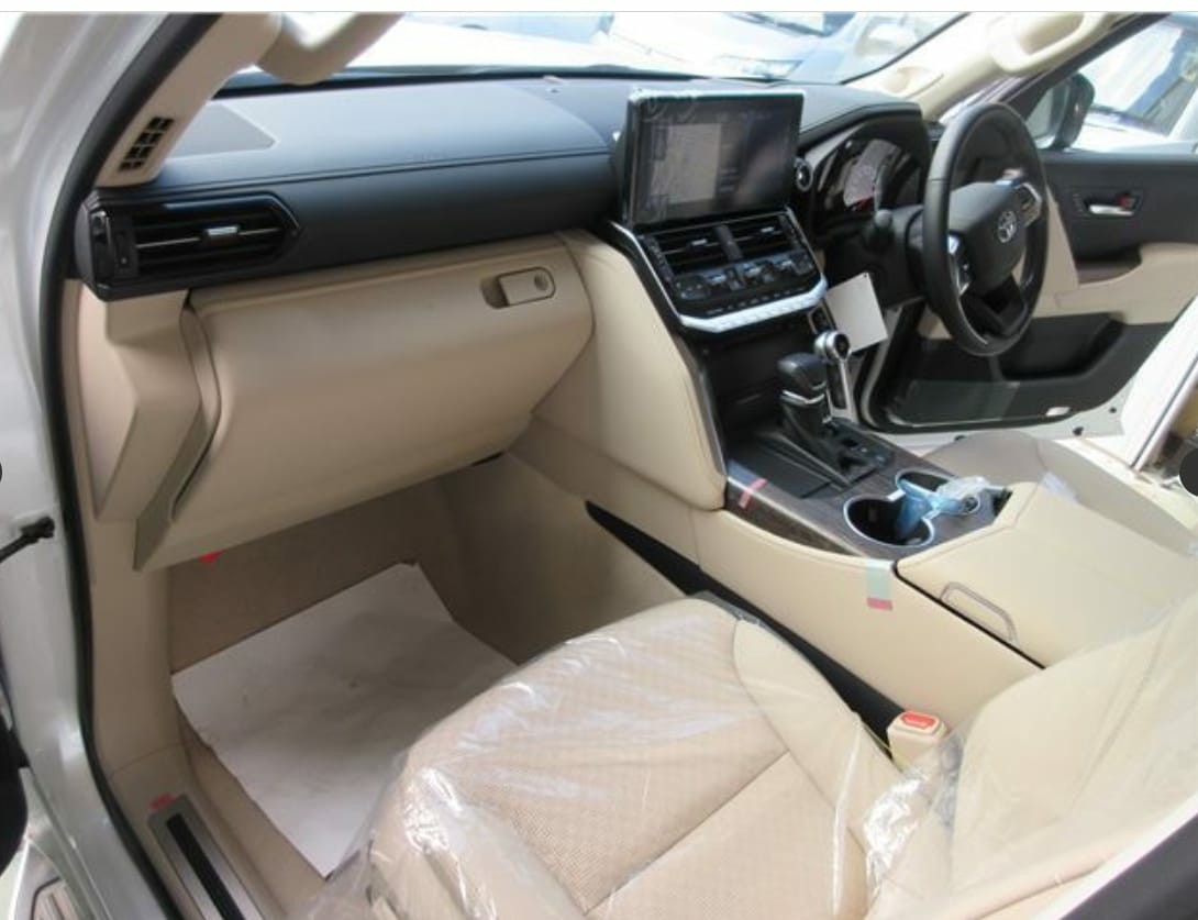 Land Cruiser