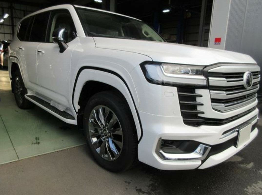 Land Cruiser