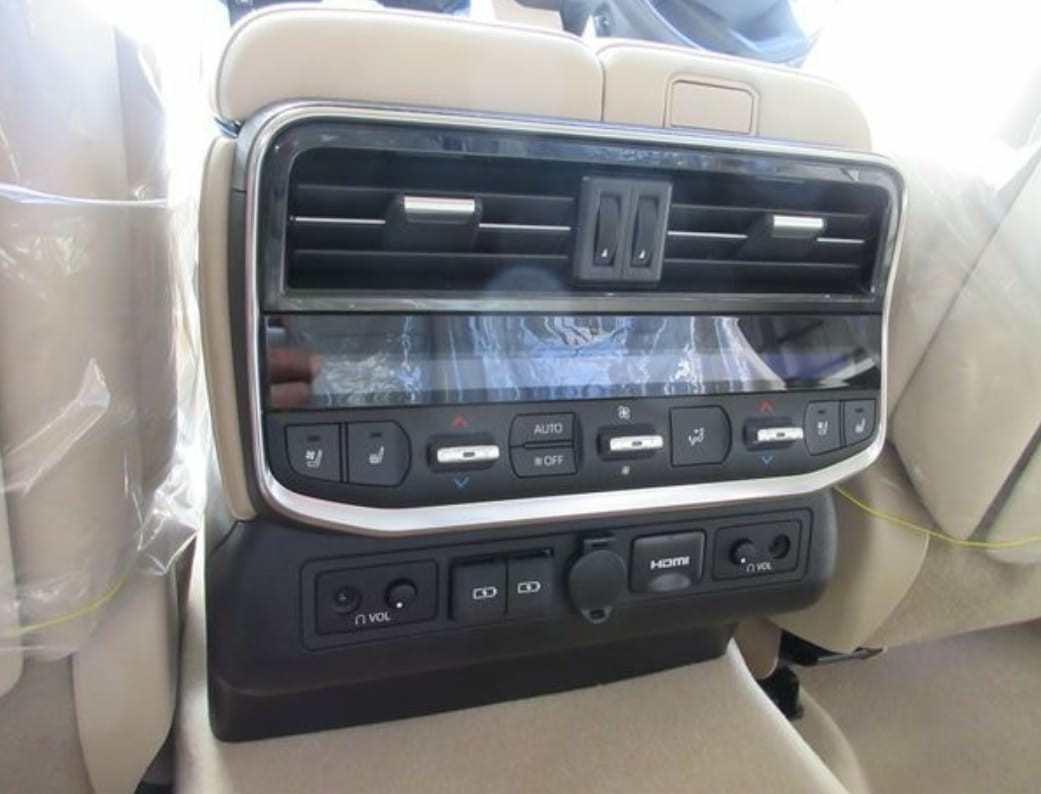 Land Cruiser