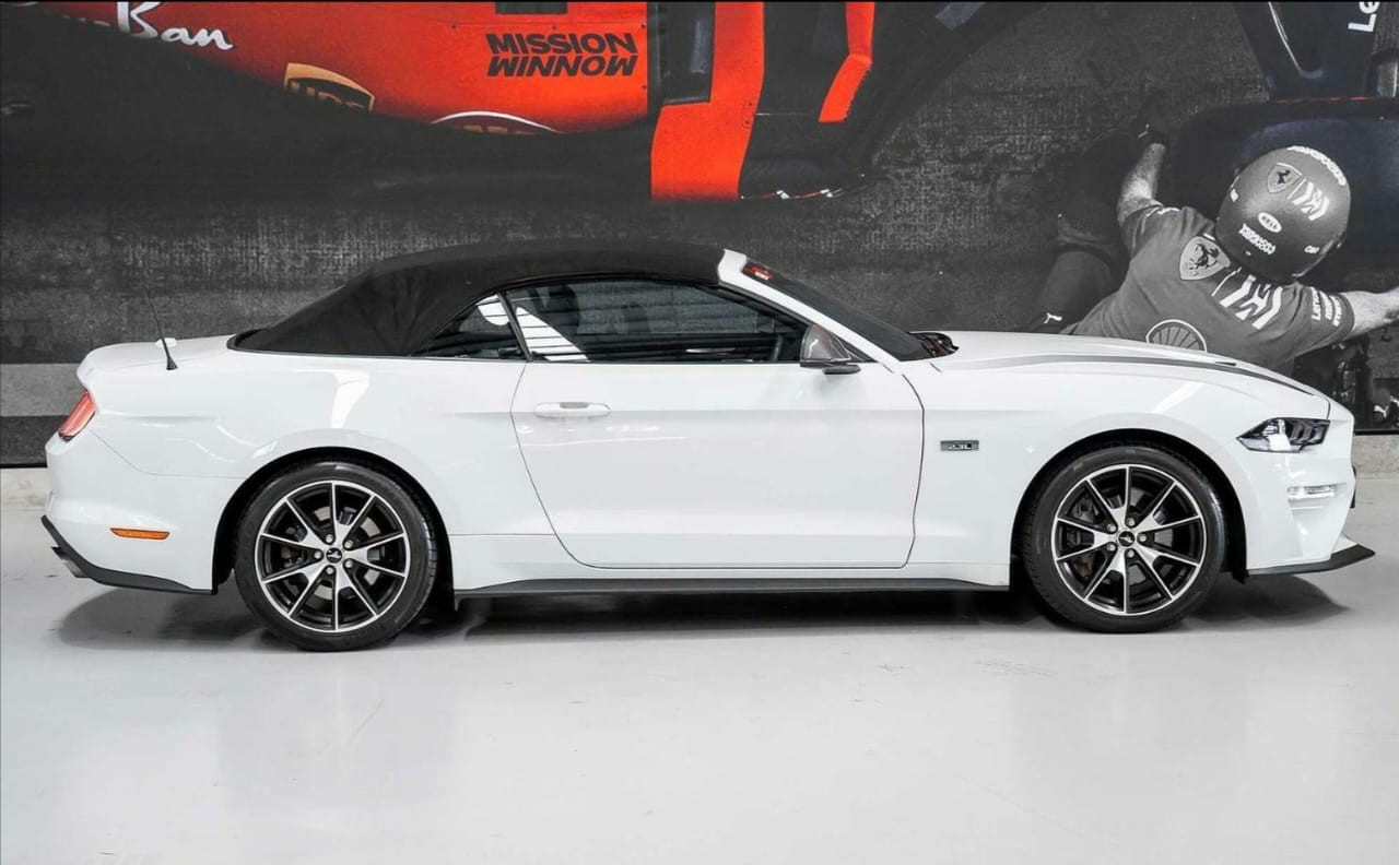 MUSTANG