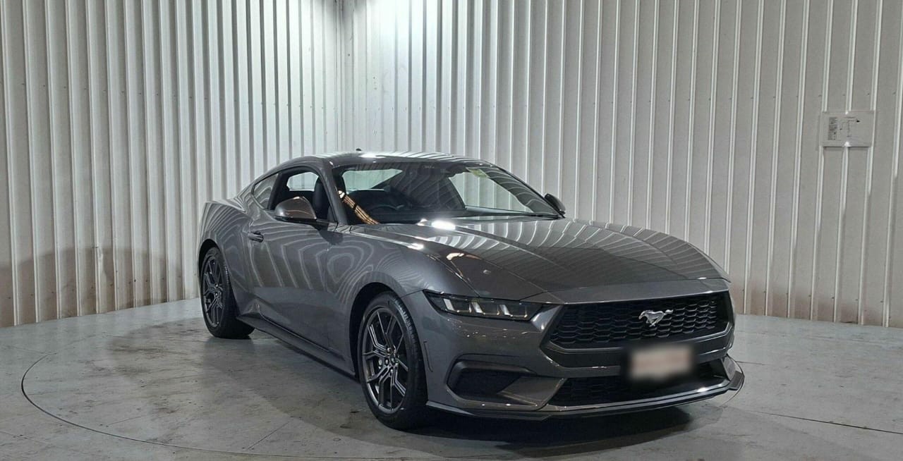 MUSTANG