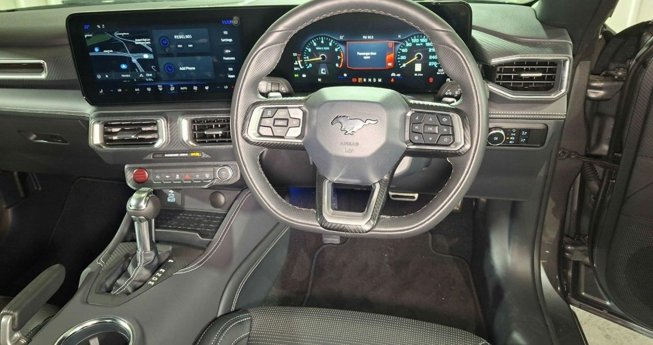 MUSTANG