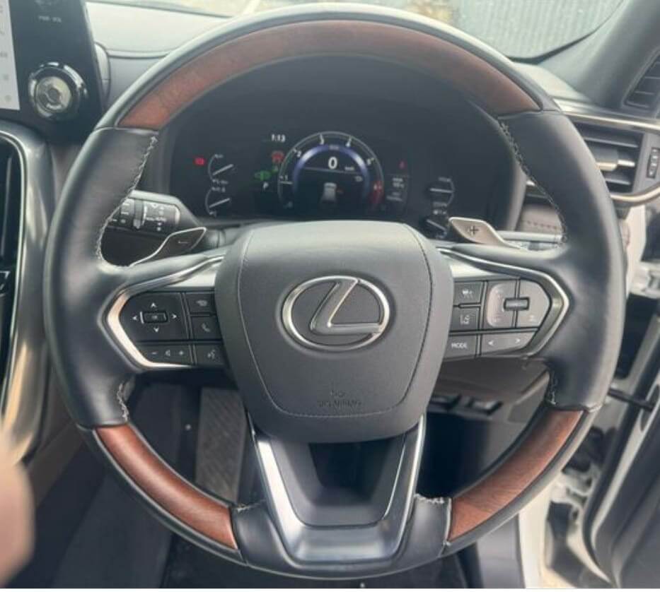 LX