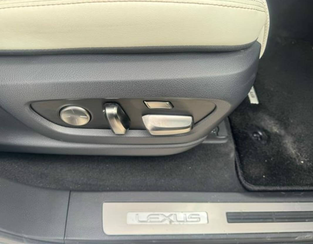 LX